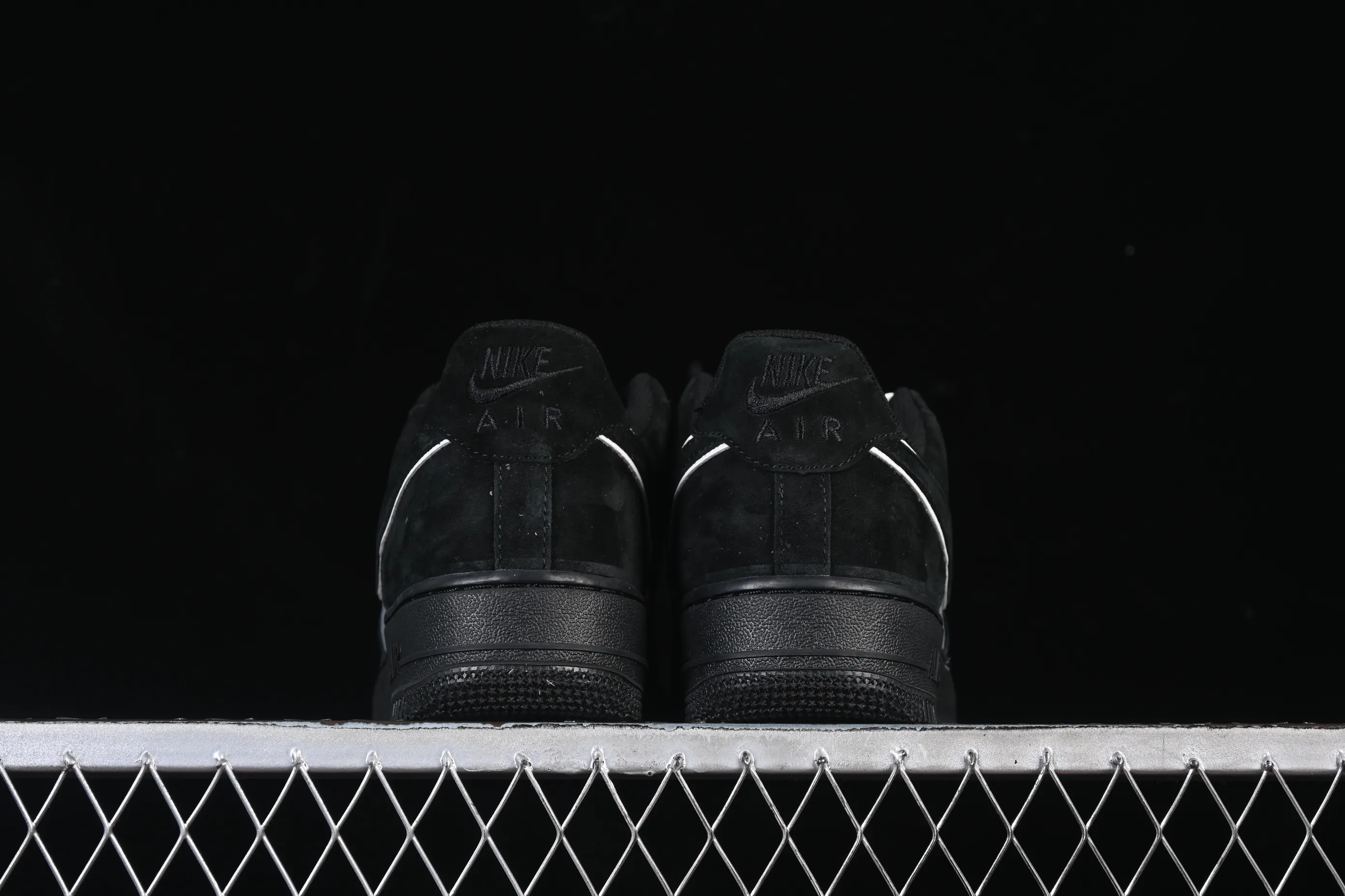 All Categories Nk Air Force 1 Air Force Series Nk Air Force 1 Low Air Force Low Nike Air Force 1'07 Low "Black Warrior" Full Suede Autumn and Winter Air Force One Low Casual Shoes ZH0316-134